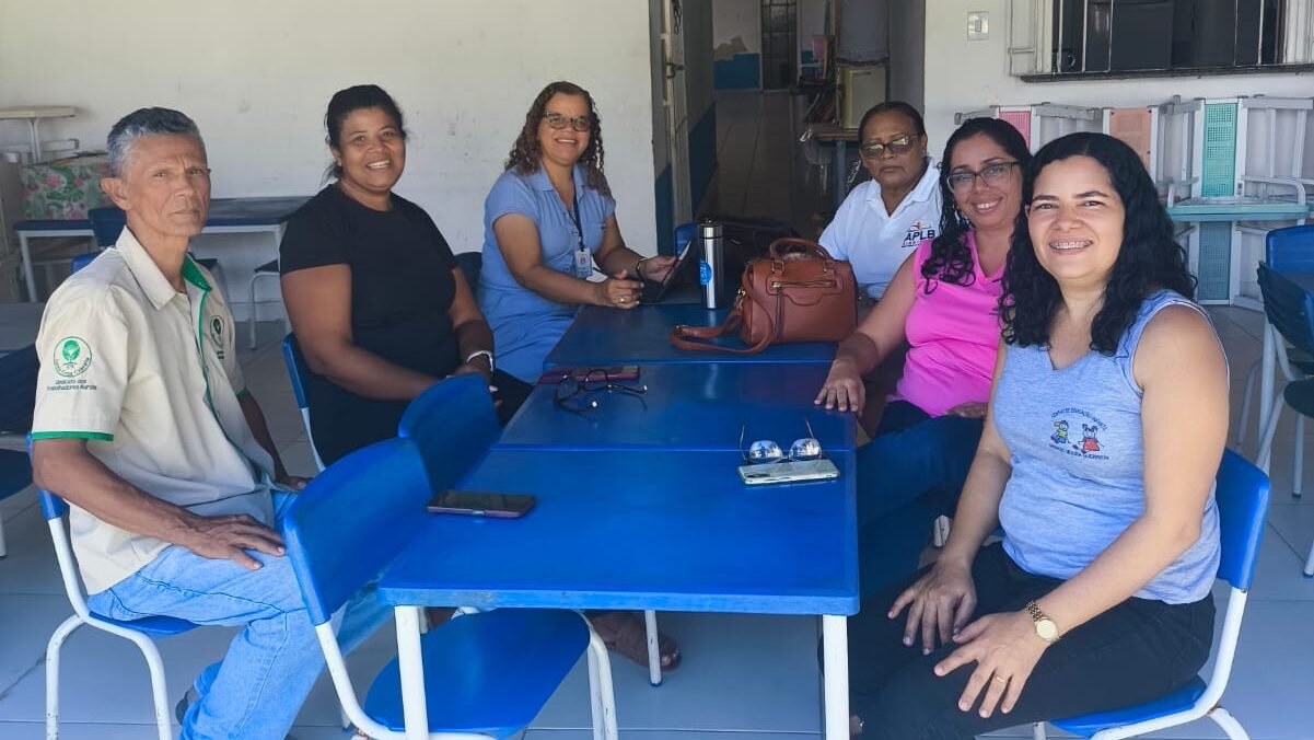 APLB Sindicato participa de visitas de fiscalização às escolas de Santa Cruz Cabrália